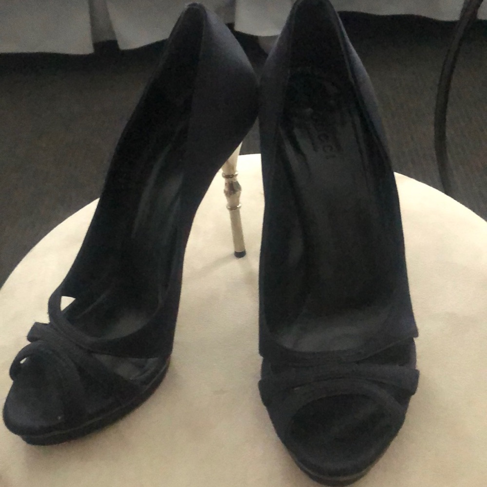 Gucci heels
